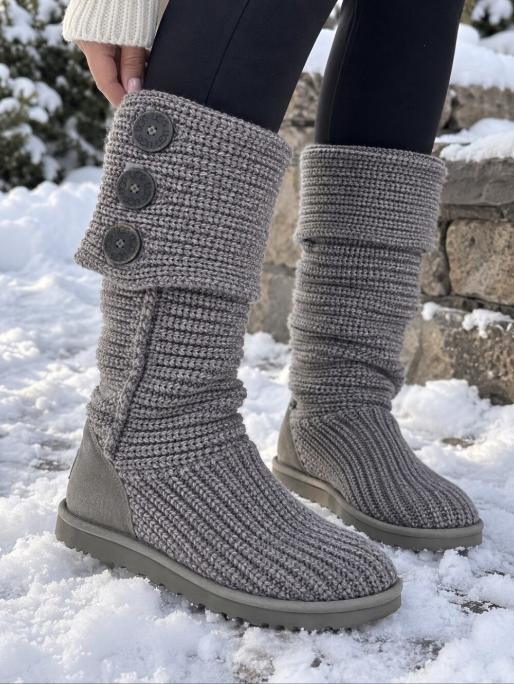 UGG Classic Cardy 5819 Gray Knit 3 Button Tall Boots Women’s Size 9